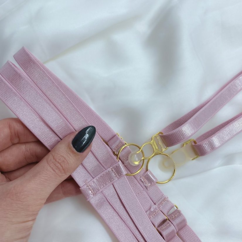 Audrey - Velikost: M